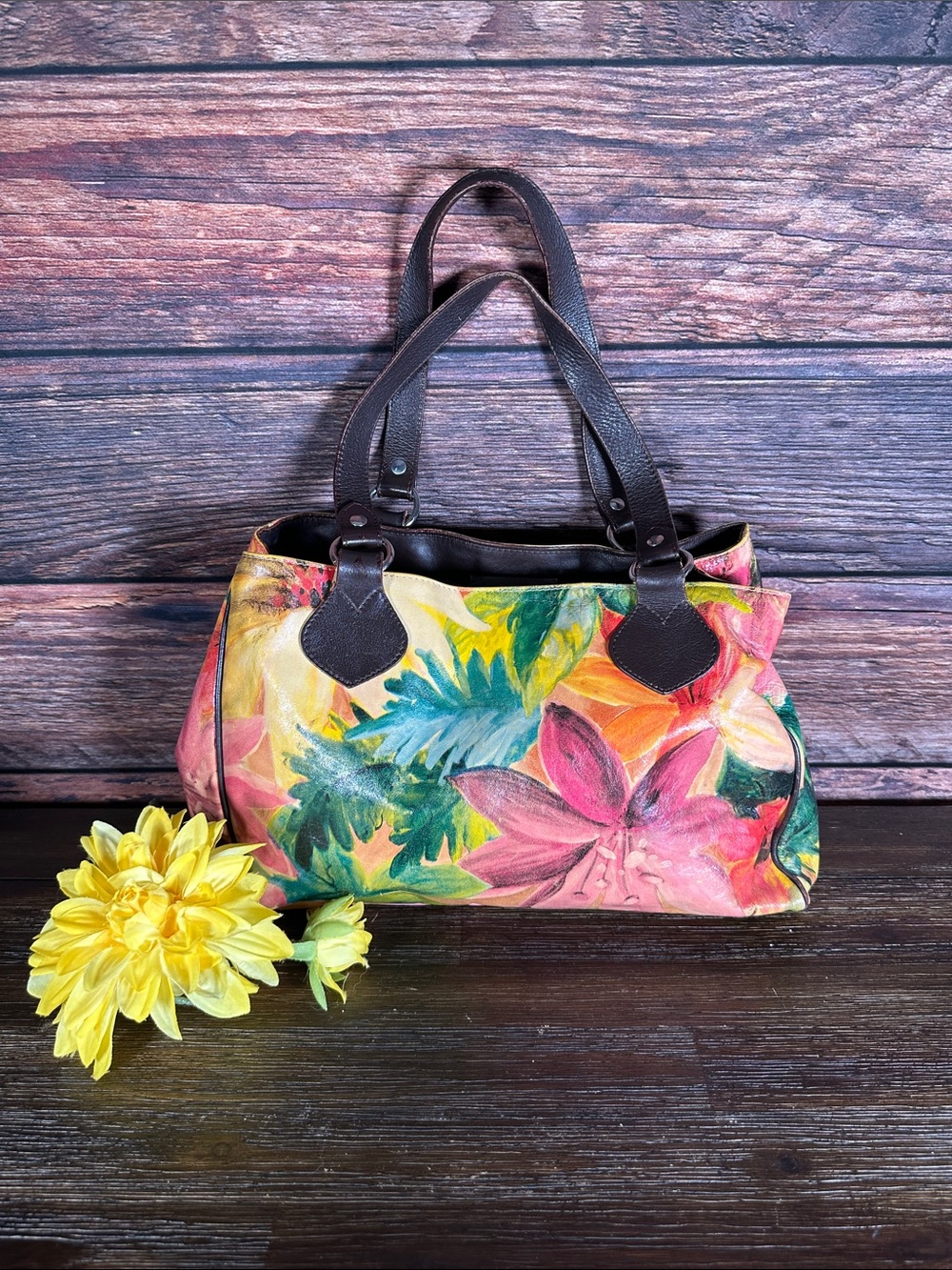 Maurizio Taiuti Vibrant Hand Painted Floral Leather Shoulder